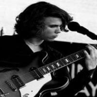 Bilde av kurs i El-gitarkurs for barn og voksne – online